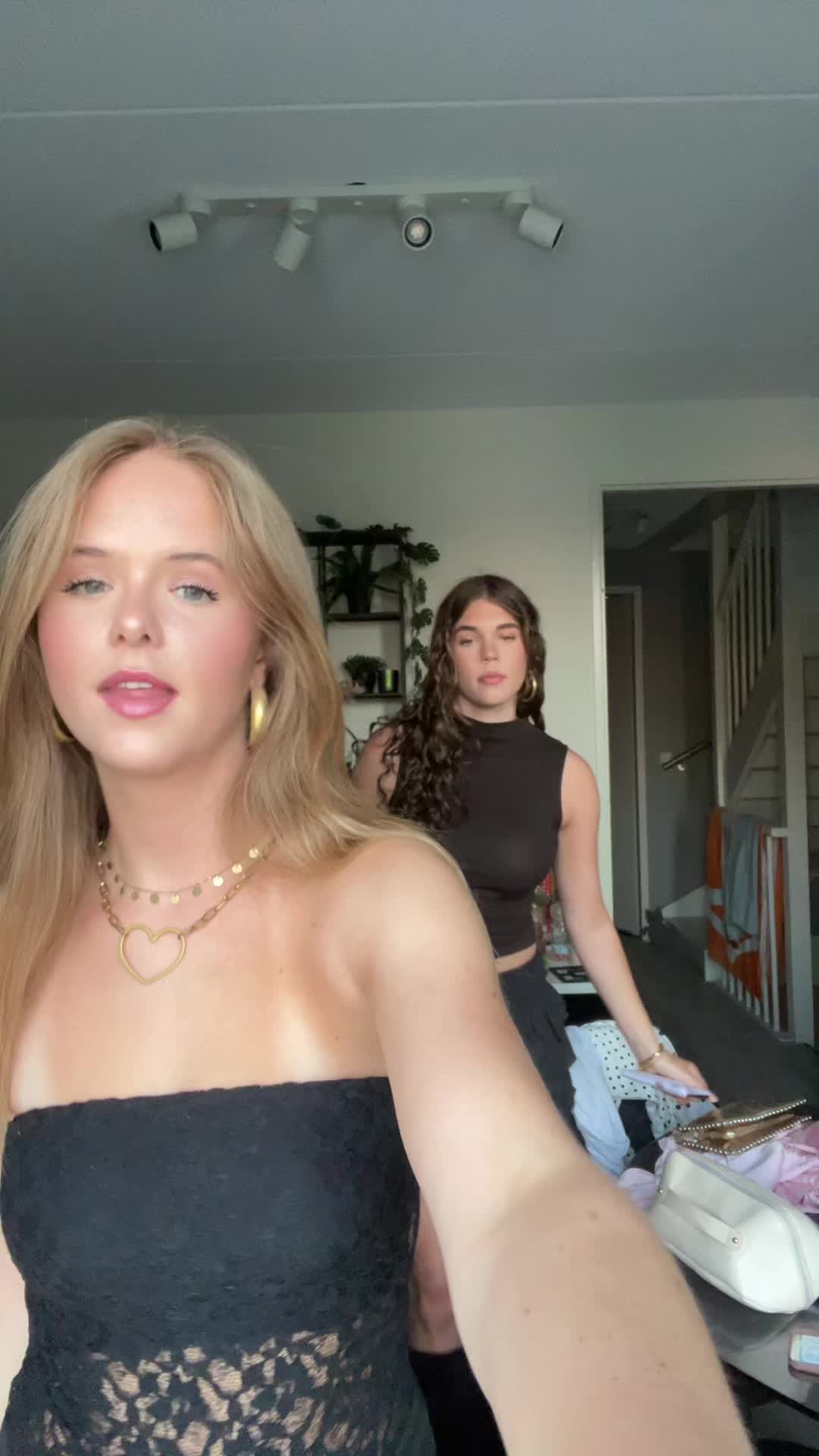 @Babezzzz🥂🥂🥂