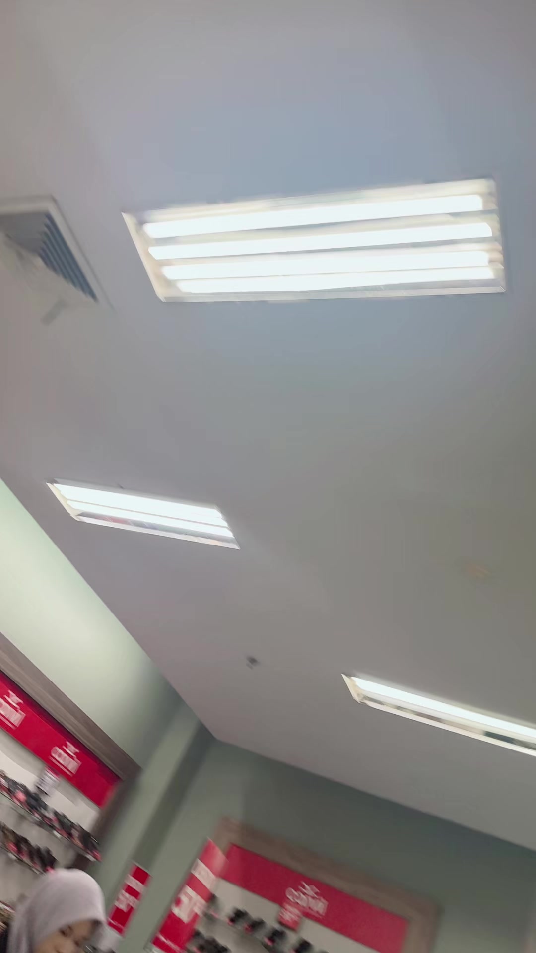 @𝐀𝐲𝐮_𝐑𝐚𝐡𝐚𝐧𝐢