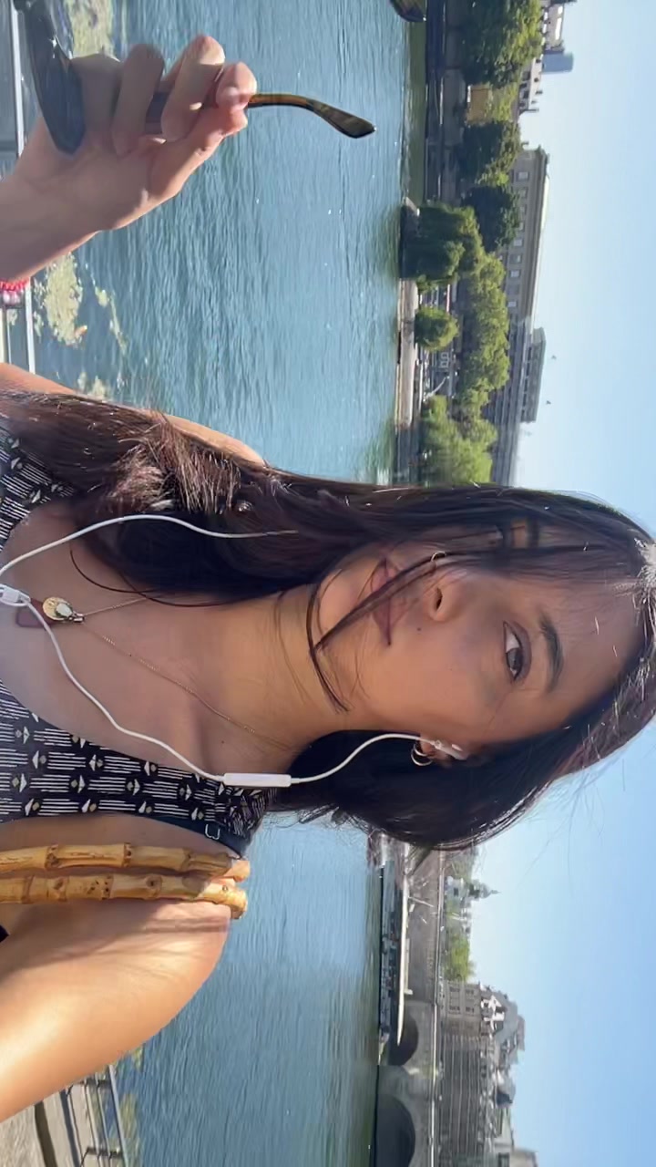 @Carlita