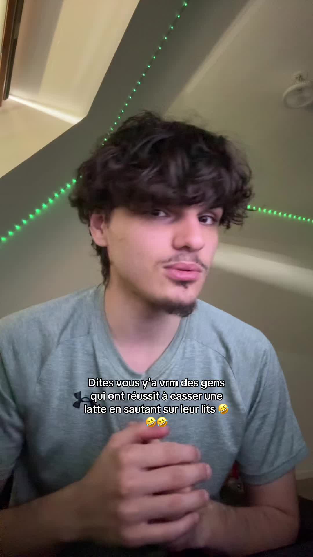 @E’