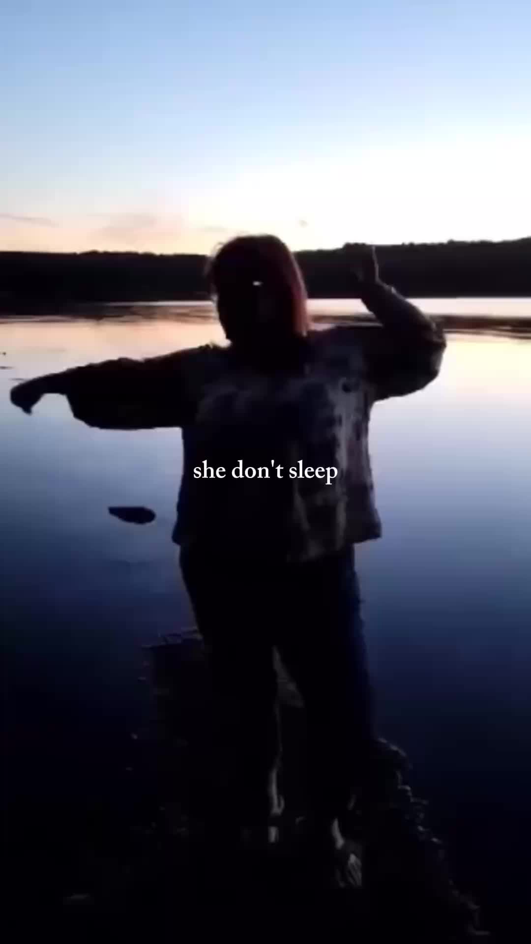 @LuckieBunnie