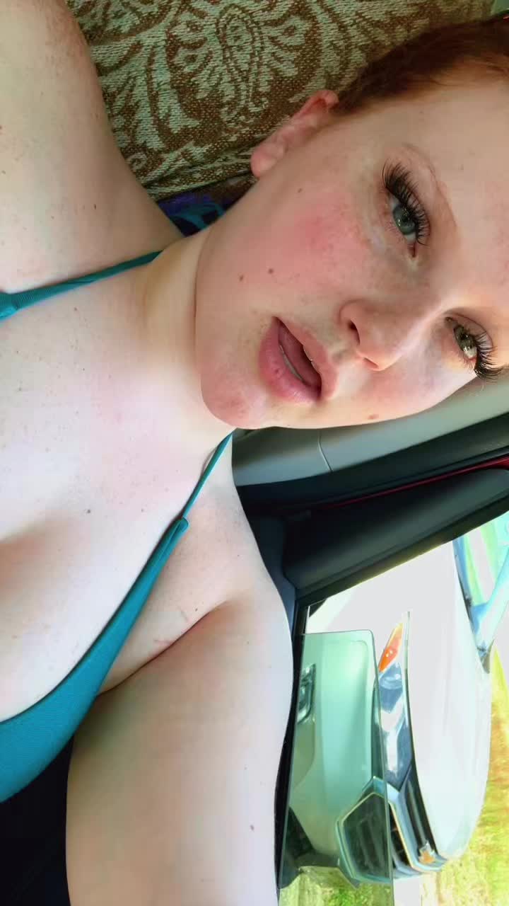 @ellie🌝