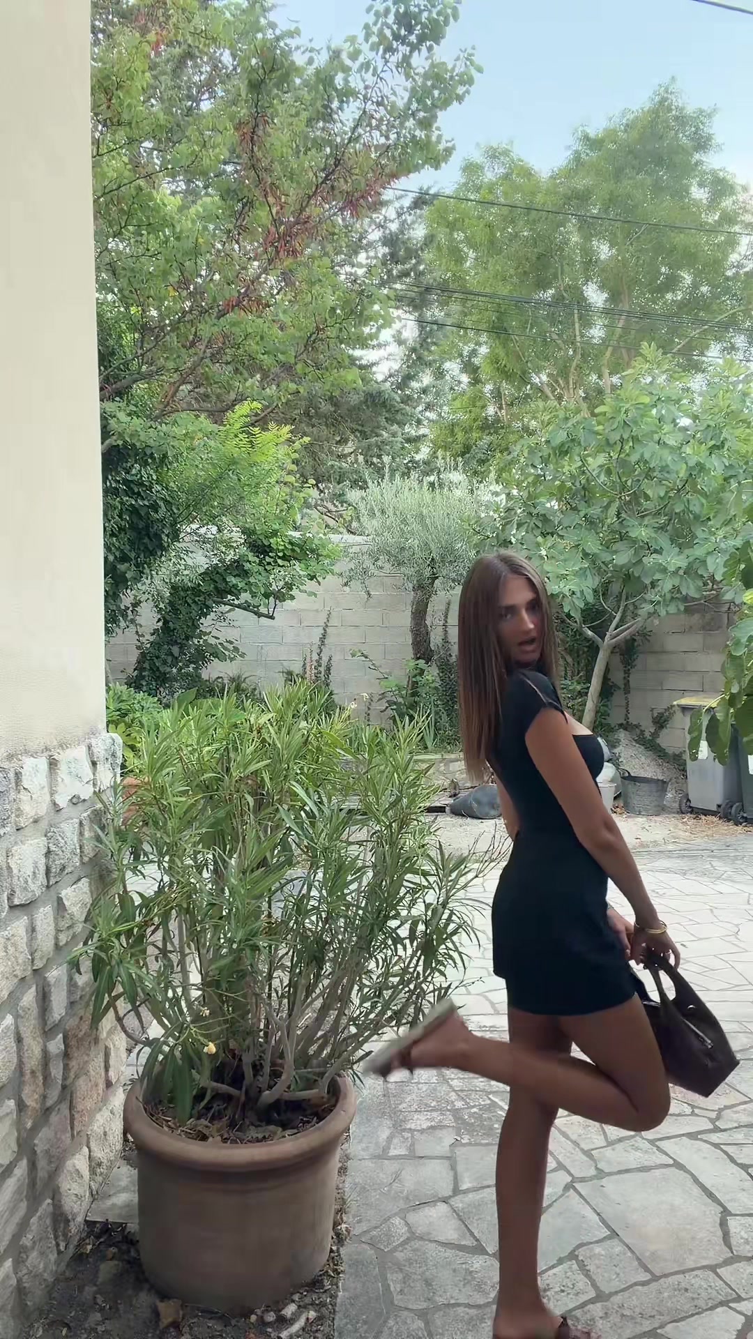 @lili.canovaa