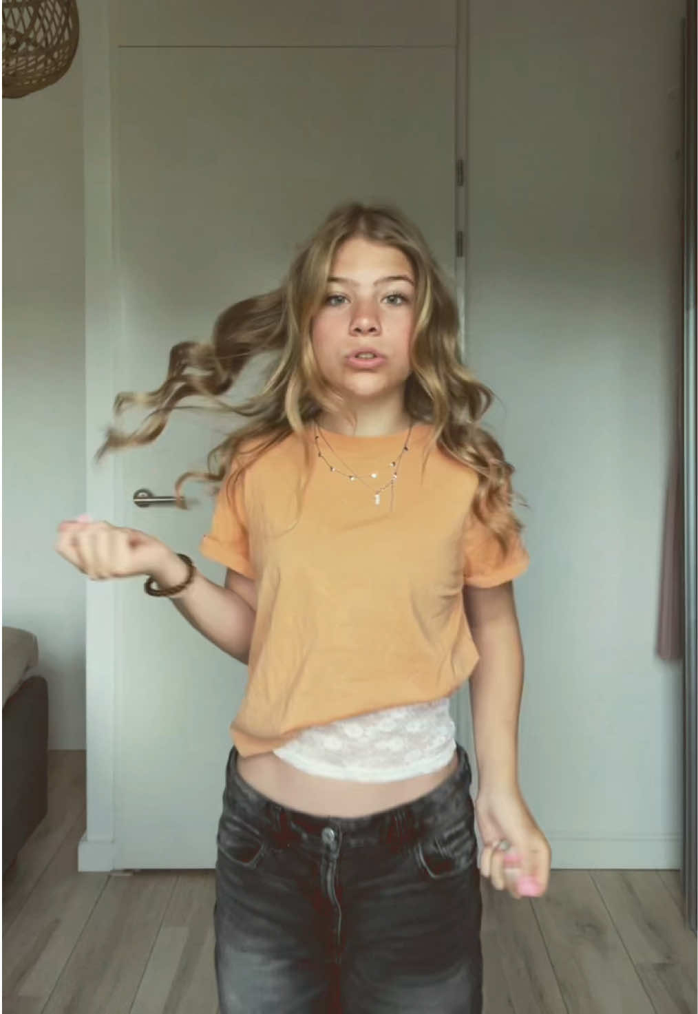 @𝐈𝐧𝐟𝐥𝐮𝐞𝐧𝐜𝐞𝐫𝐳𝐳 ⭐️