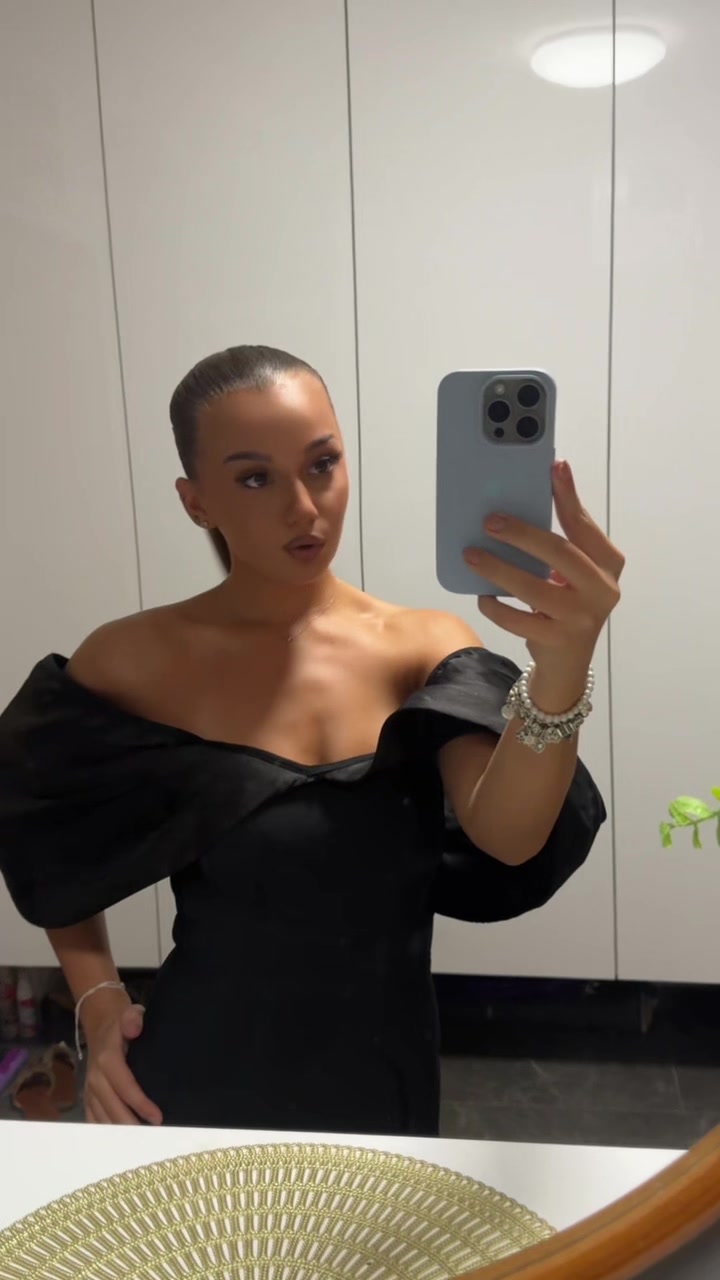 @ајla