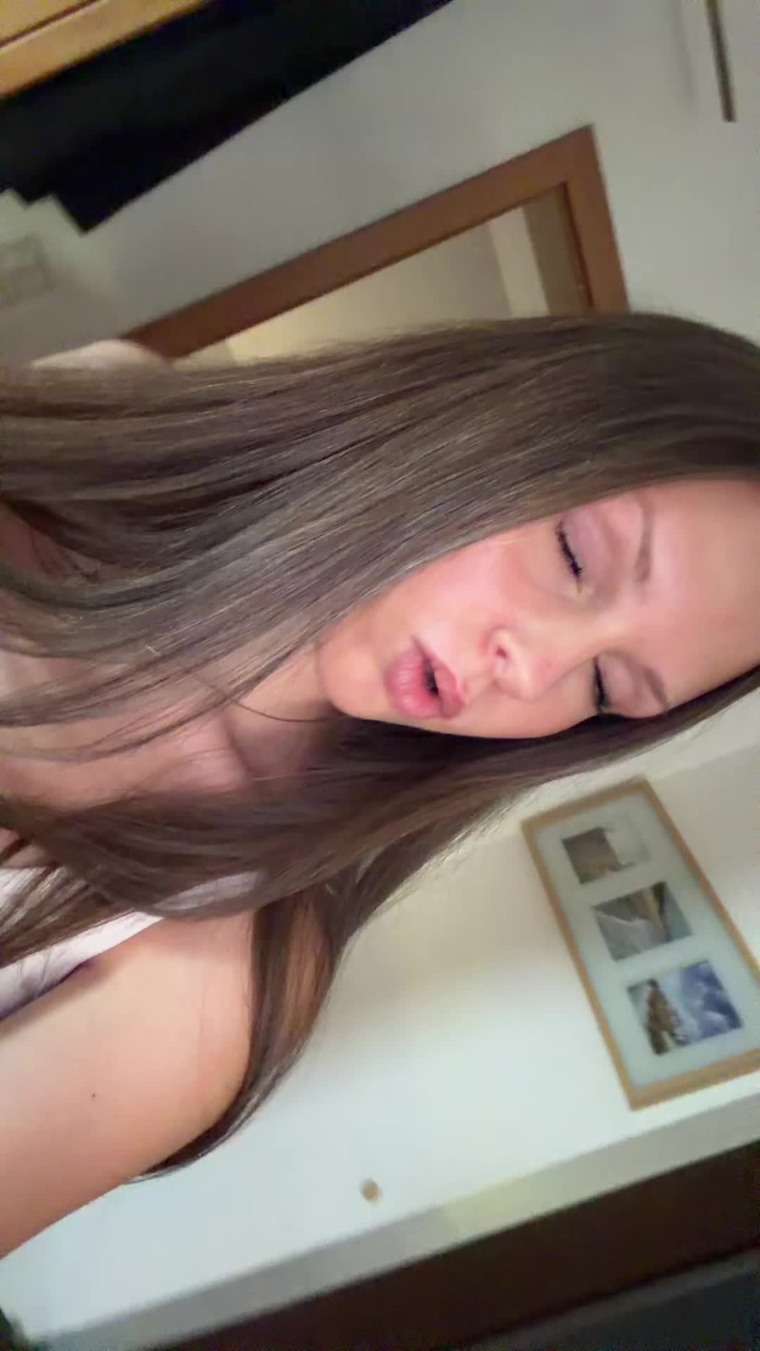 @𝐚𝐥𝐢𝐜𝐢𝐚