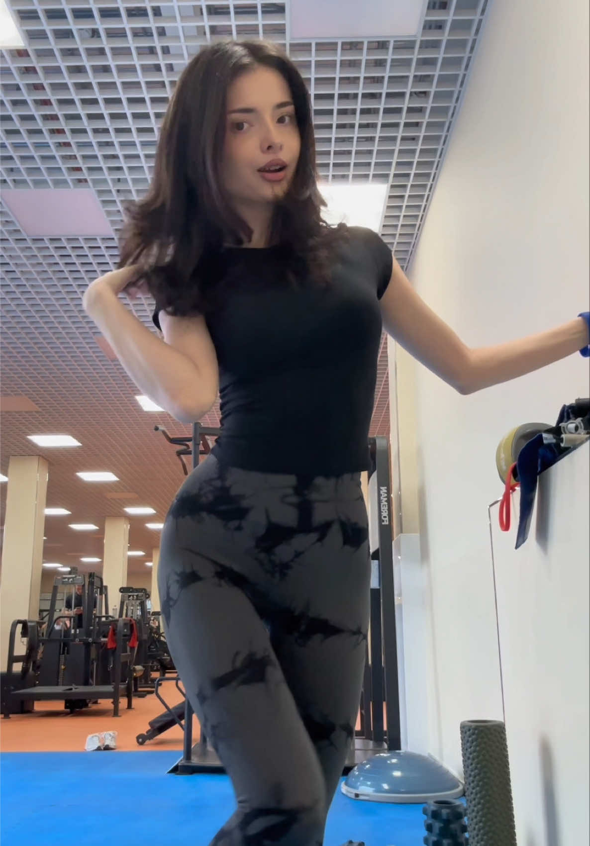 @тгк в описании профиля <3