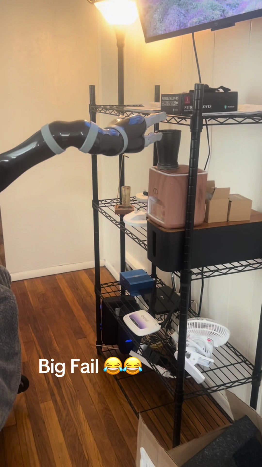 @No Hands CEO