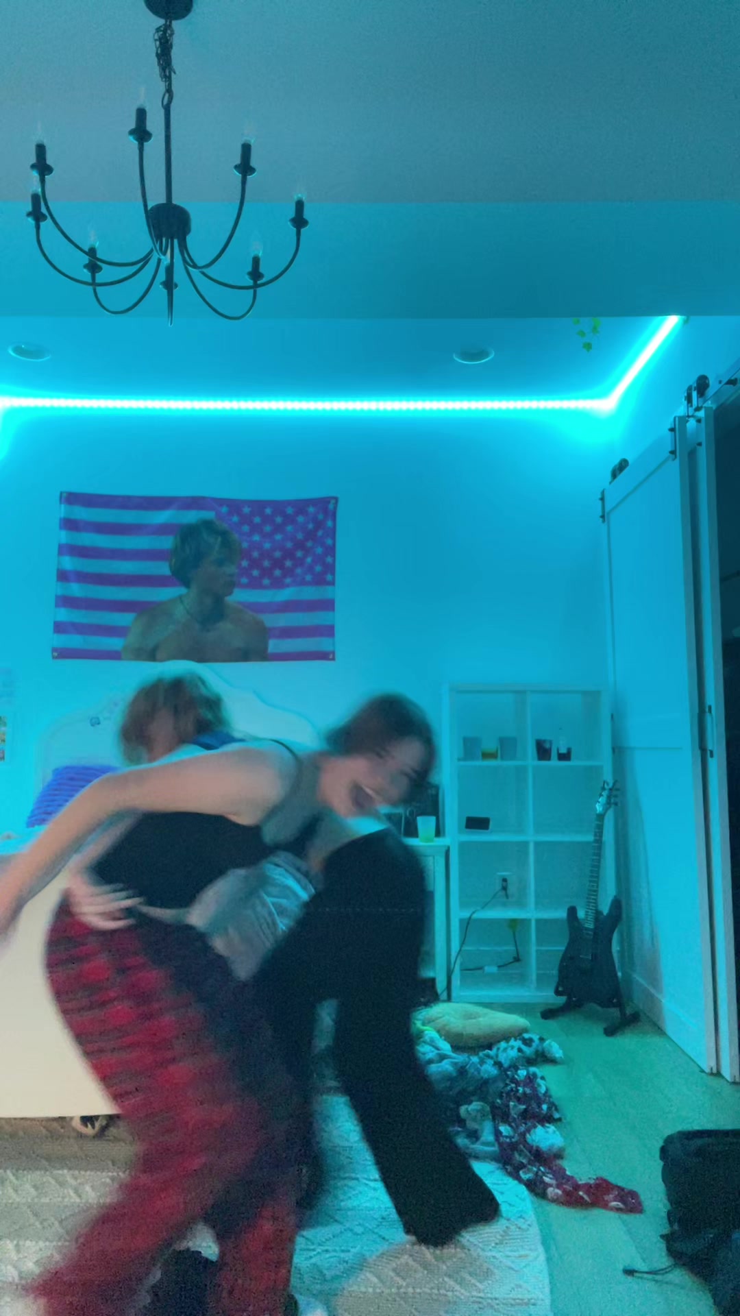 @Sisters