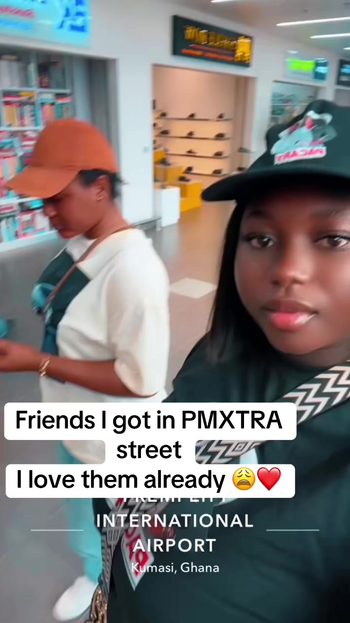 @Akosuah Gifty🍓🍓