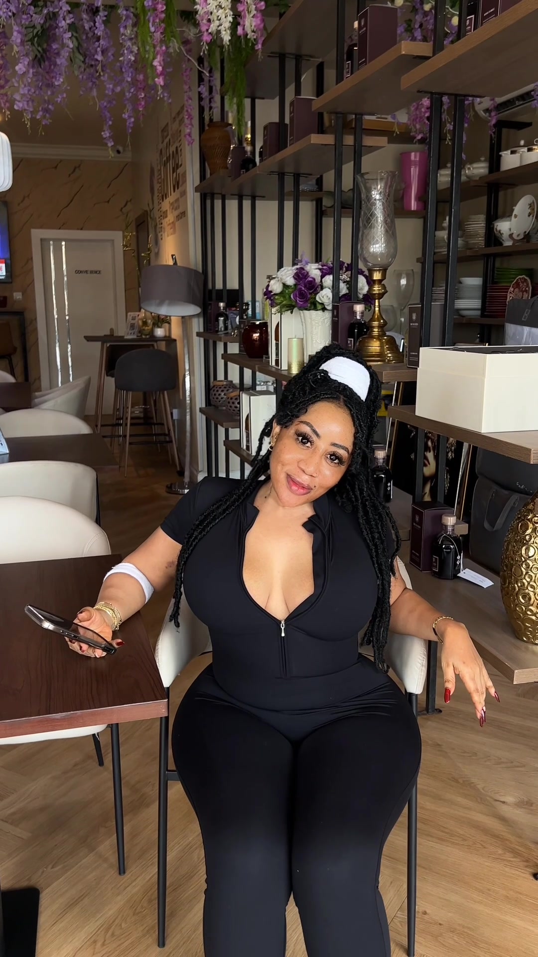 @Moyolawalofficial