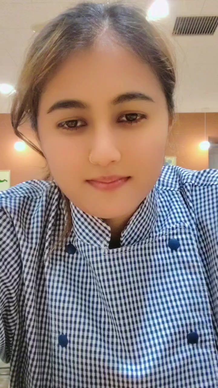 @JANU❤️💫