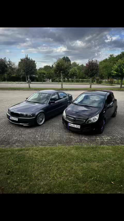 @black_purple_corsa