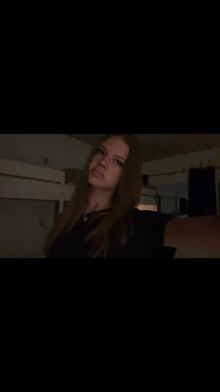 @Nina_vrg
