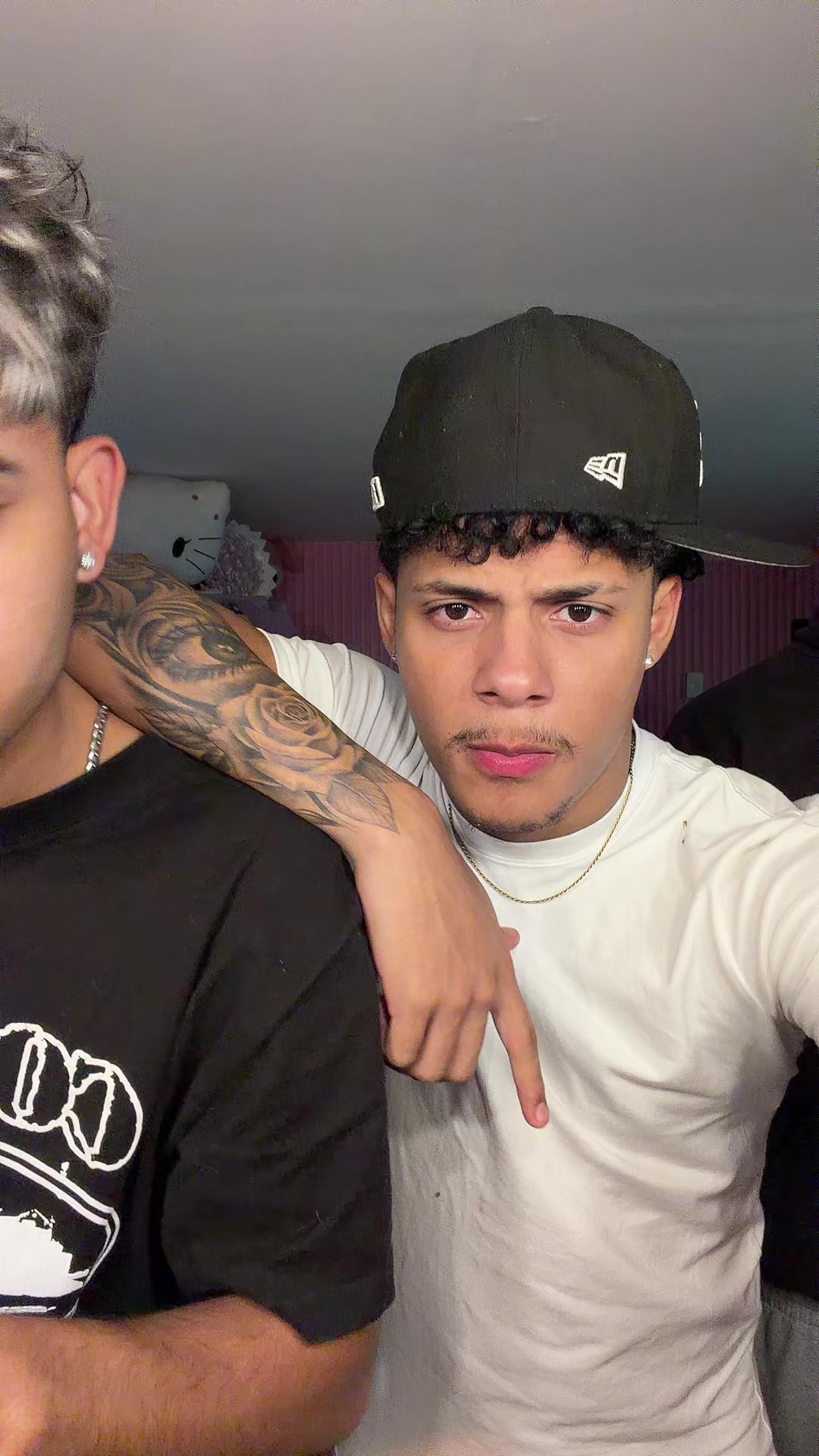 @Soyalejandro