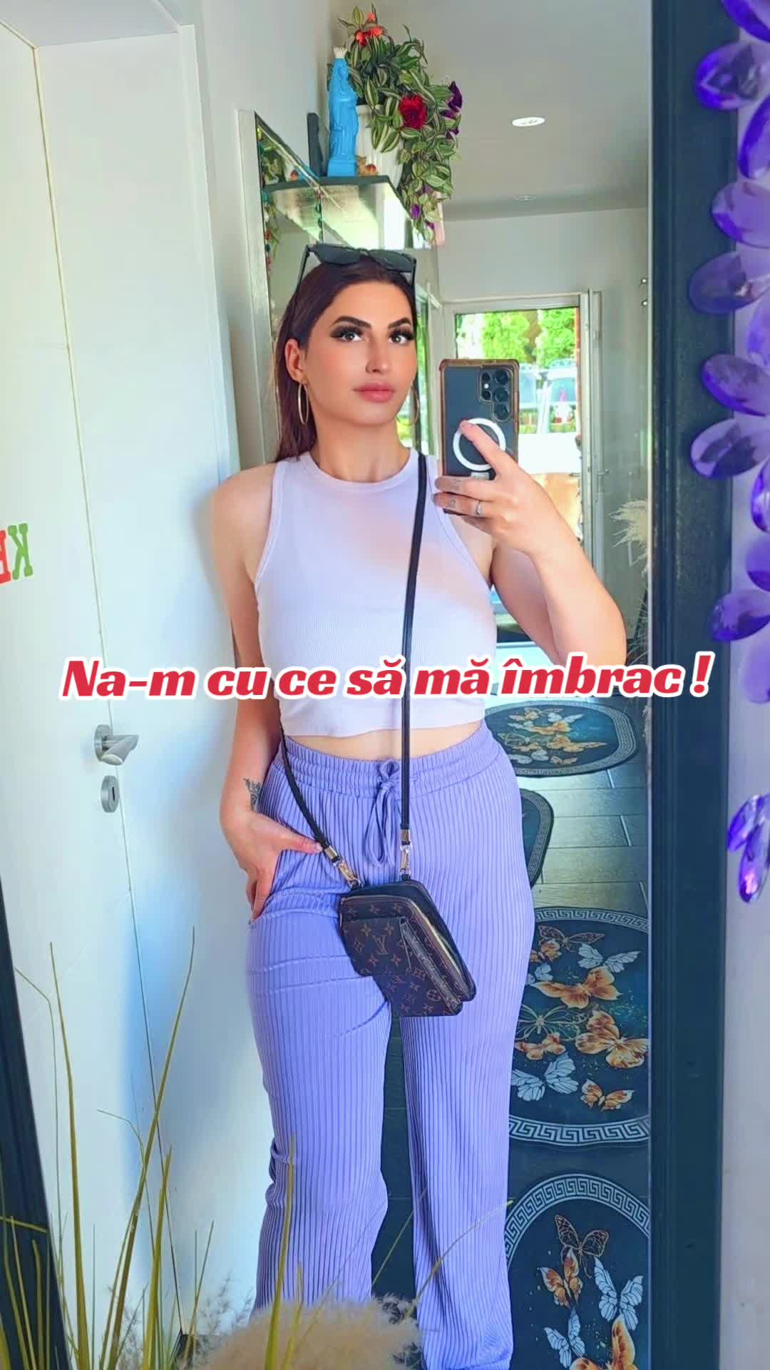 @veronica