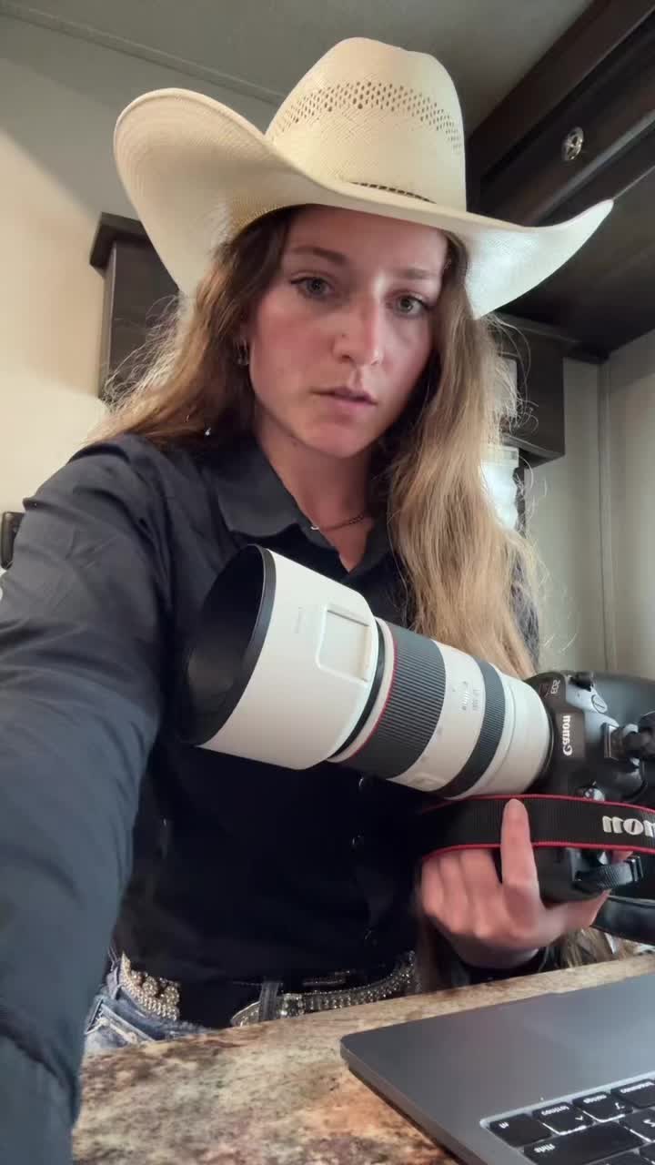 @angelwithsilverfangs