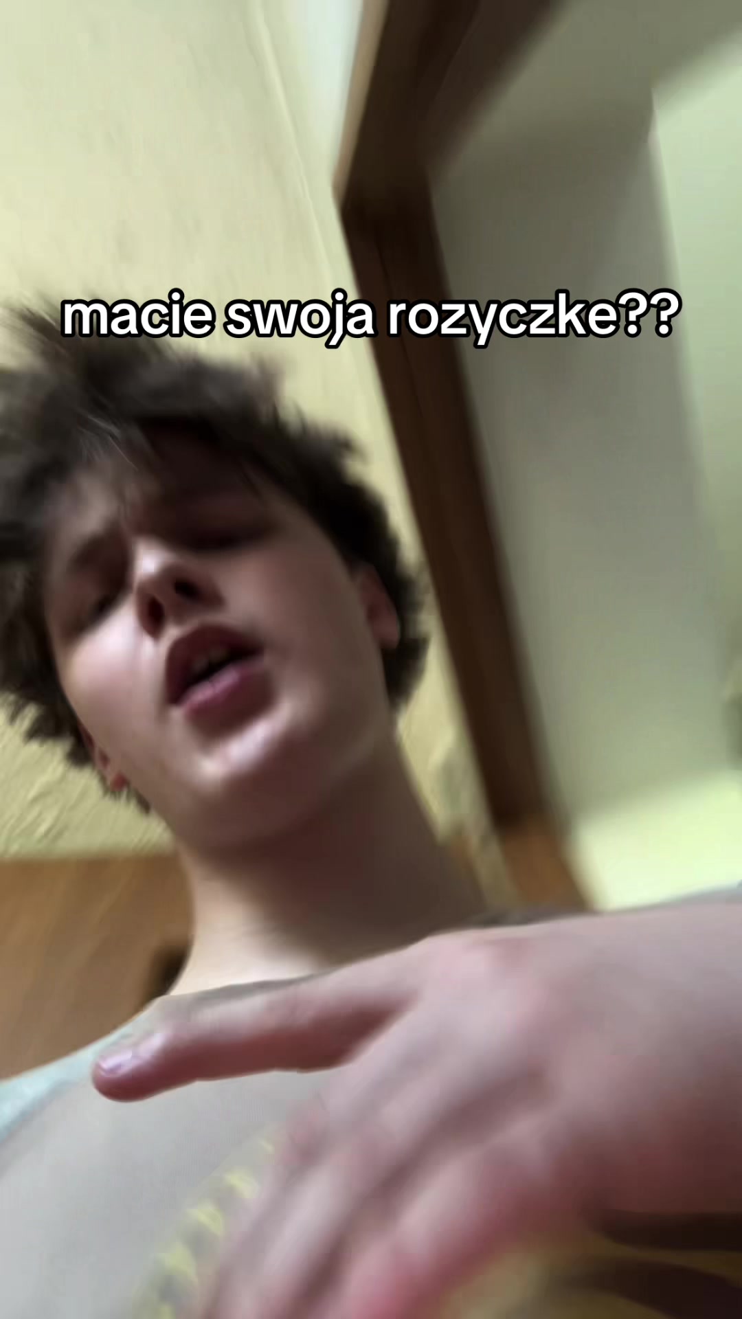 @redrosetroy