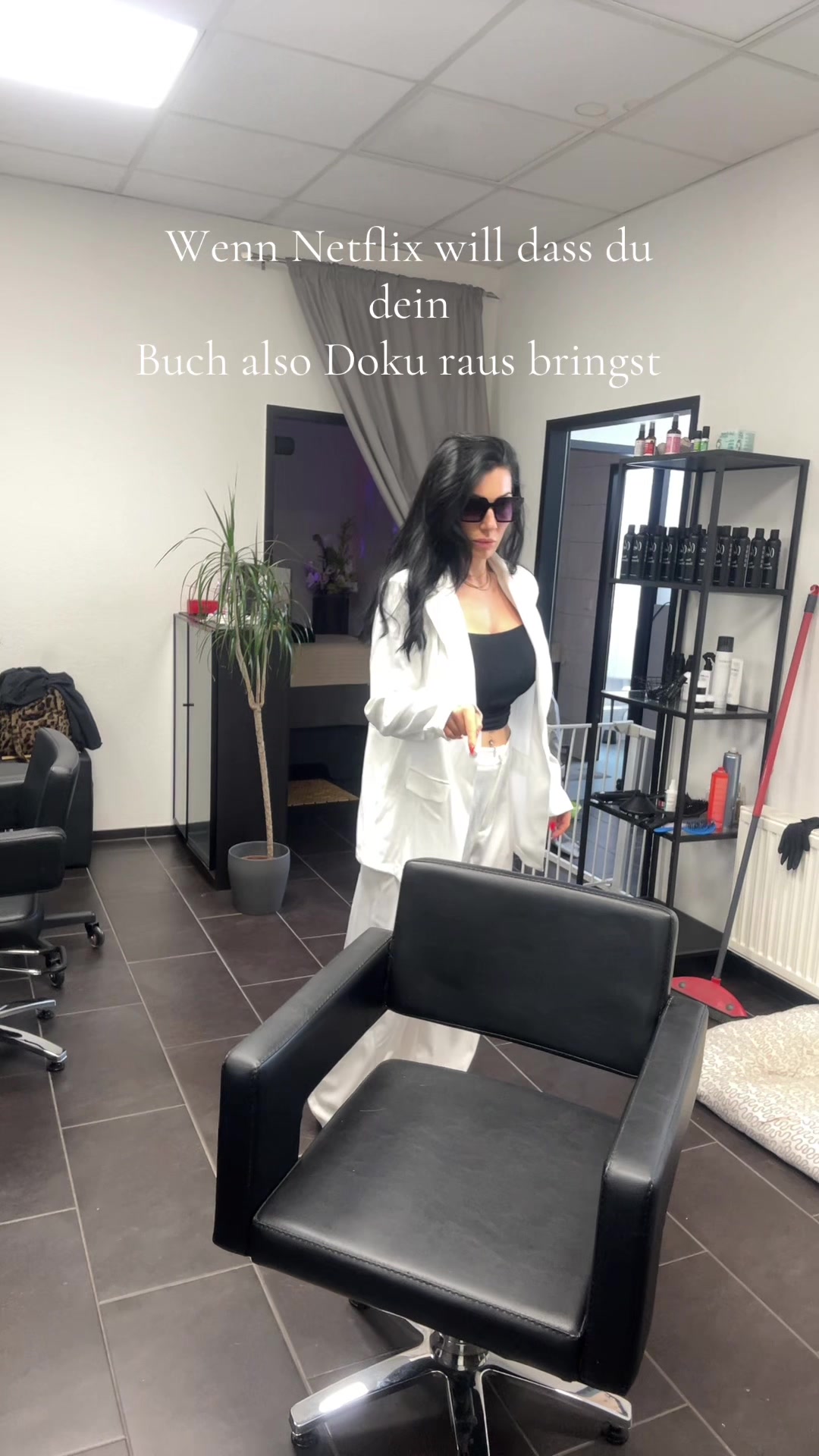 @Lisa Helfrich Hair & Head spa