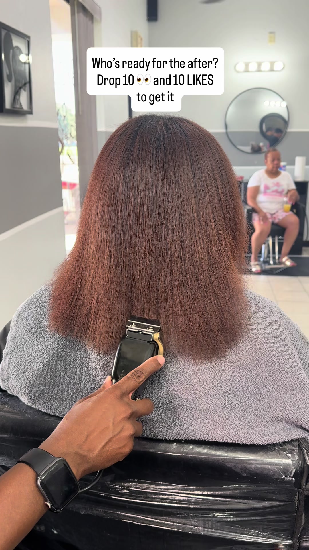 @Strawberricurls | Hairstylist