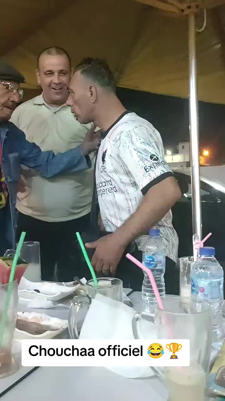 @y_v535