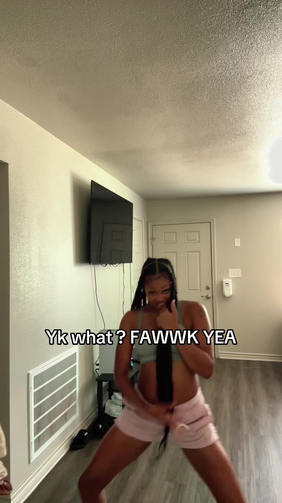 @Tiquayla