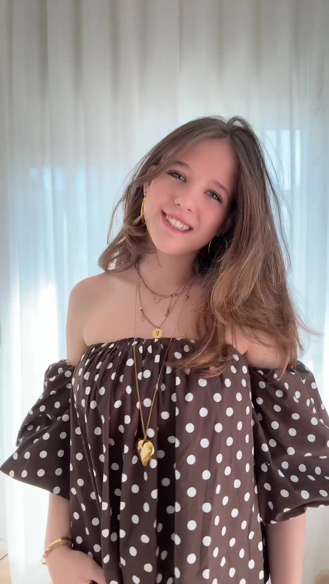 @★ ★ ★