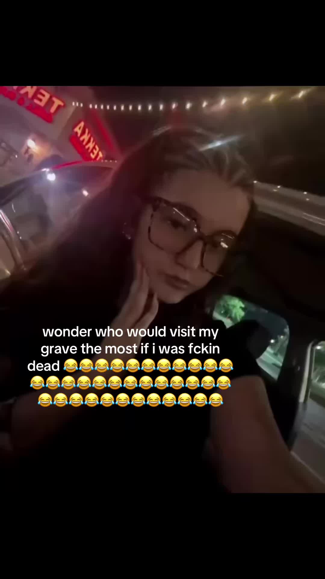 @👻.
