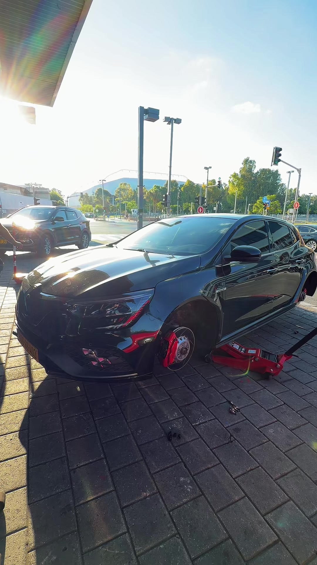 @TipTop Wheels & Tires