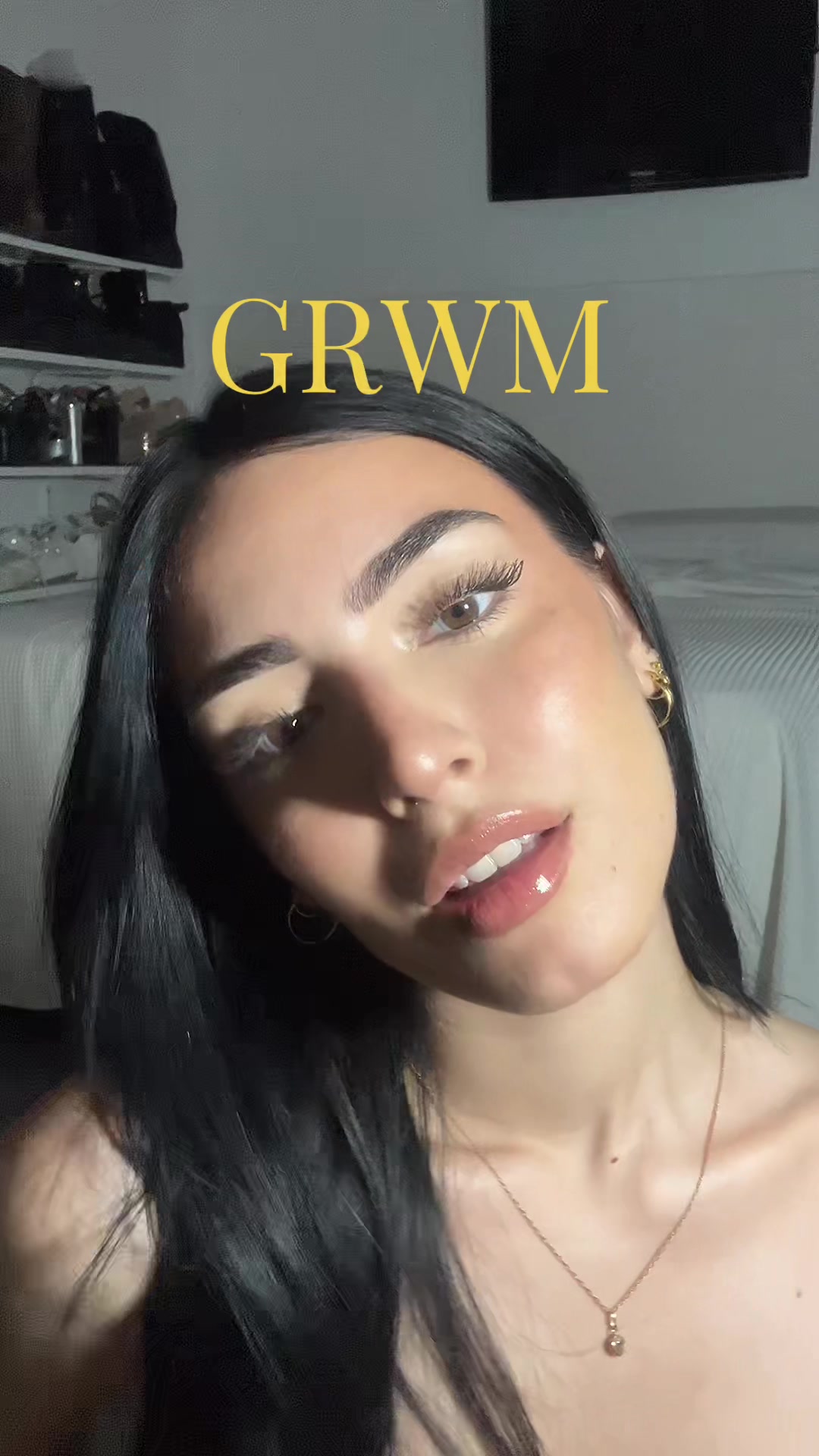 @anyelina