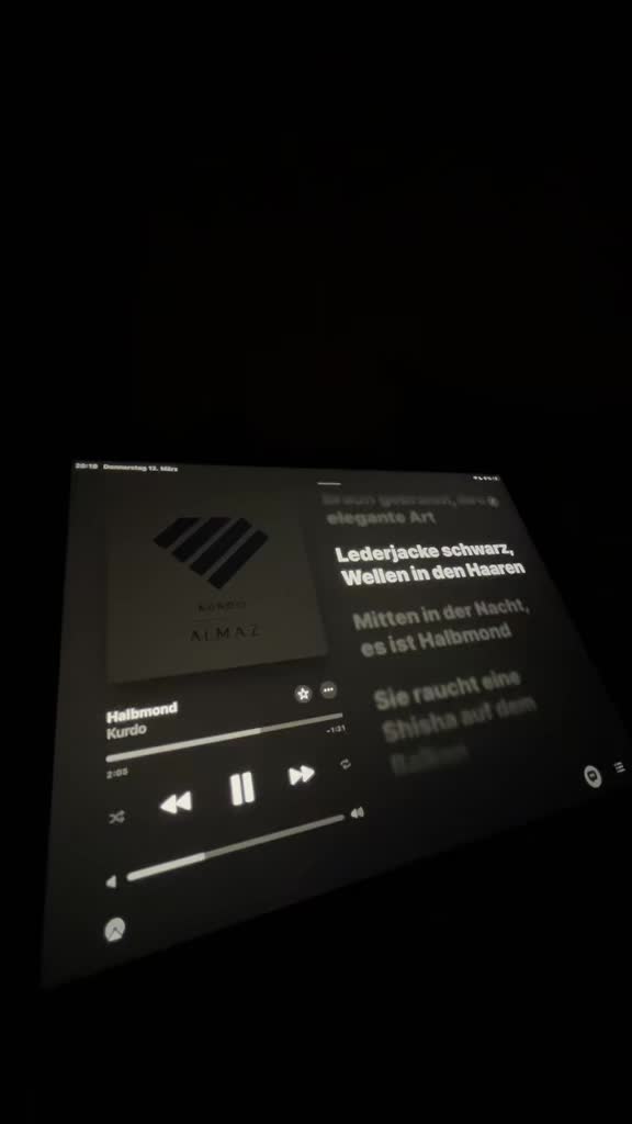 @Applemusik_Lyrics.