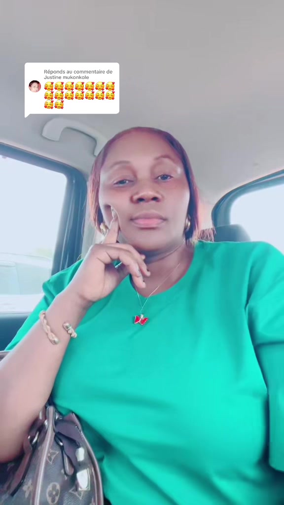 @ZAINA BIN HEMEDI💐🇨🇩