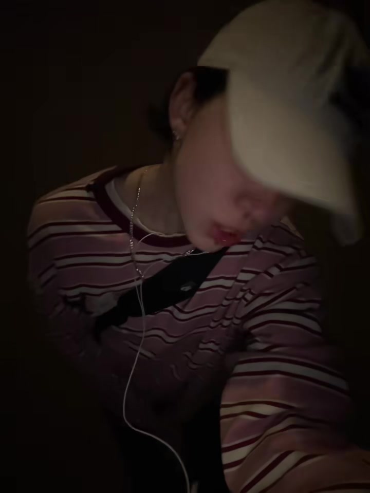 @niksslllm
