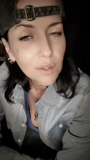 @tara_batgirl4life💛🦇🏳️🌈🦄