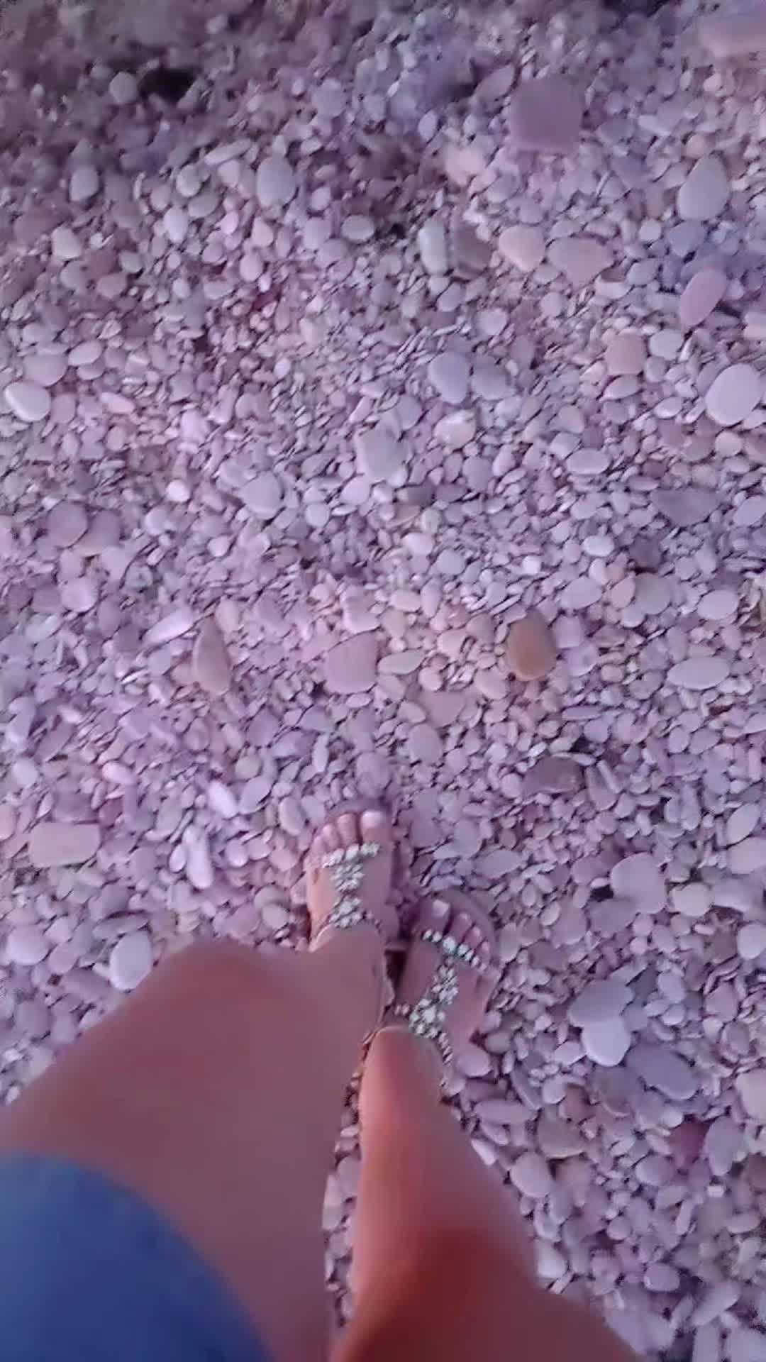 @Shpresa