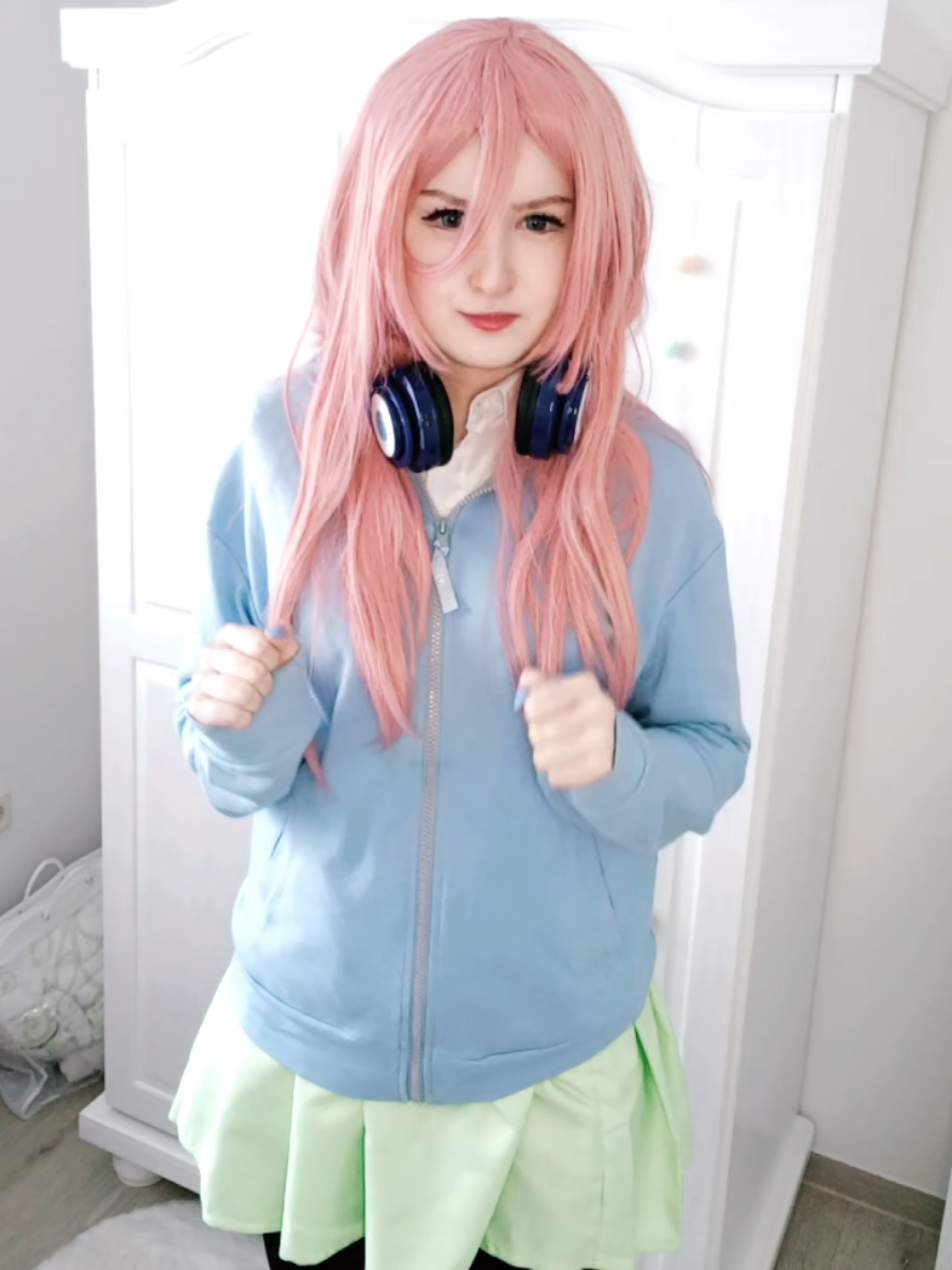 @Y&upsilon;z&upsilon; 𑣲⋆｡˚