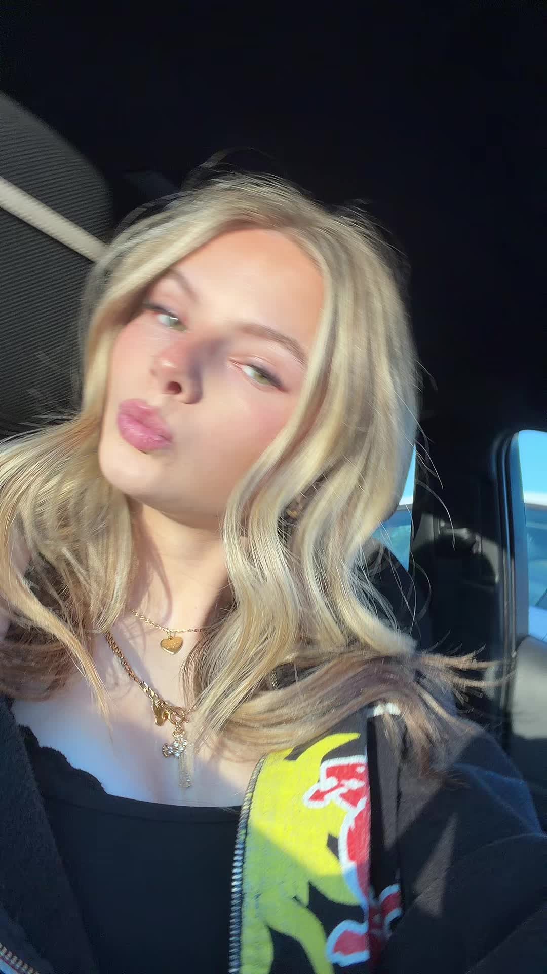 @chloe😝