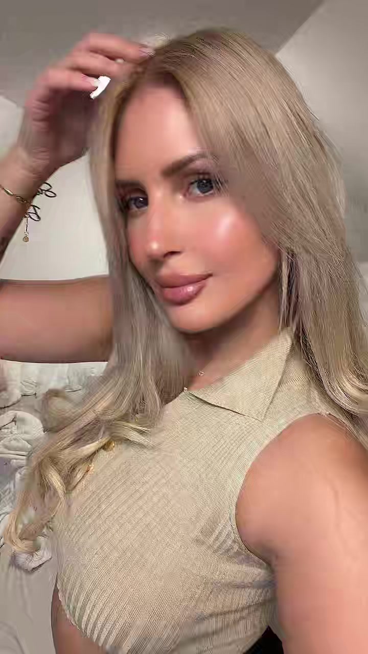 @Laura