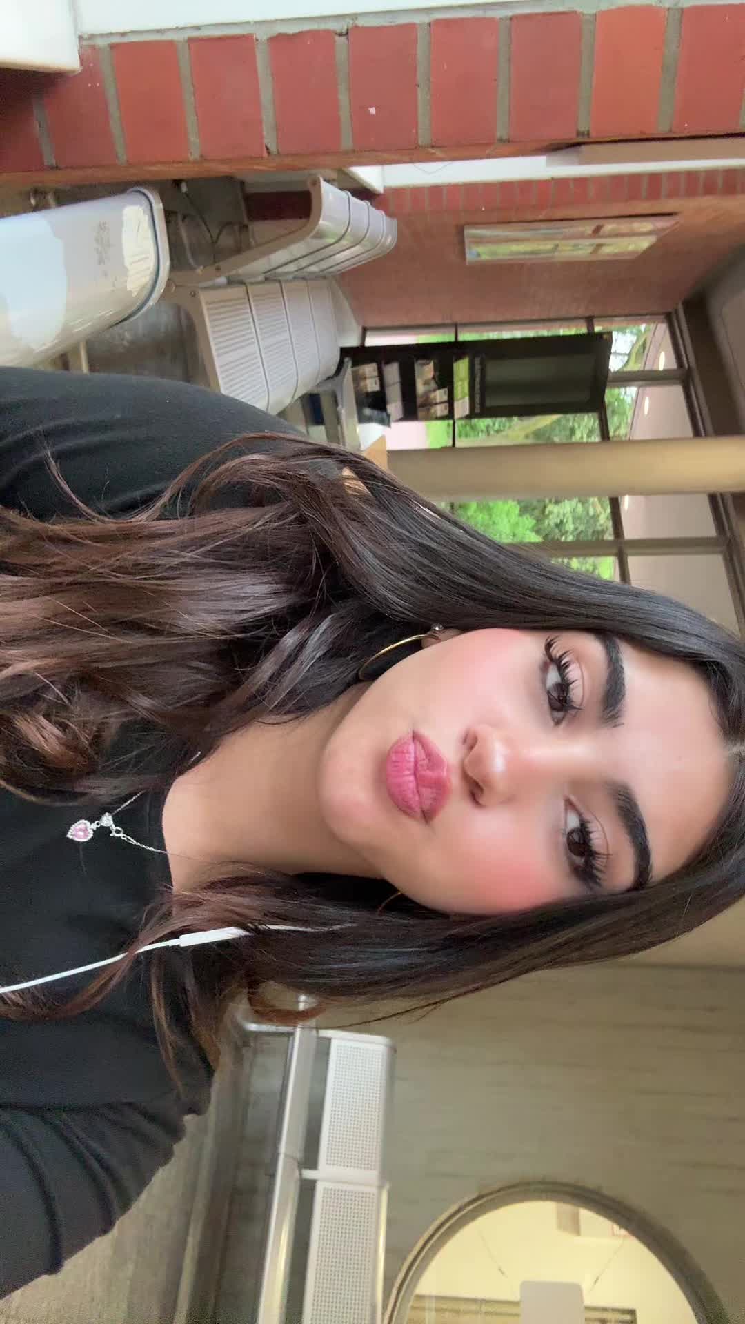 @𝐌𝐢𝐥𝐢🎀