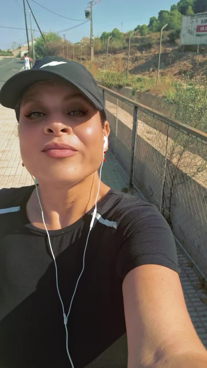 @Samira Moreno