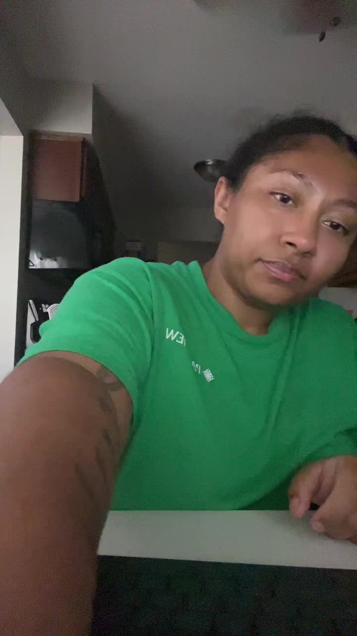 @iguessitsstarr