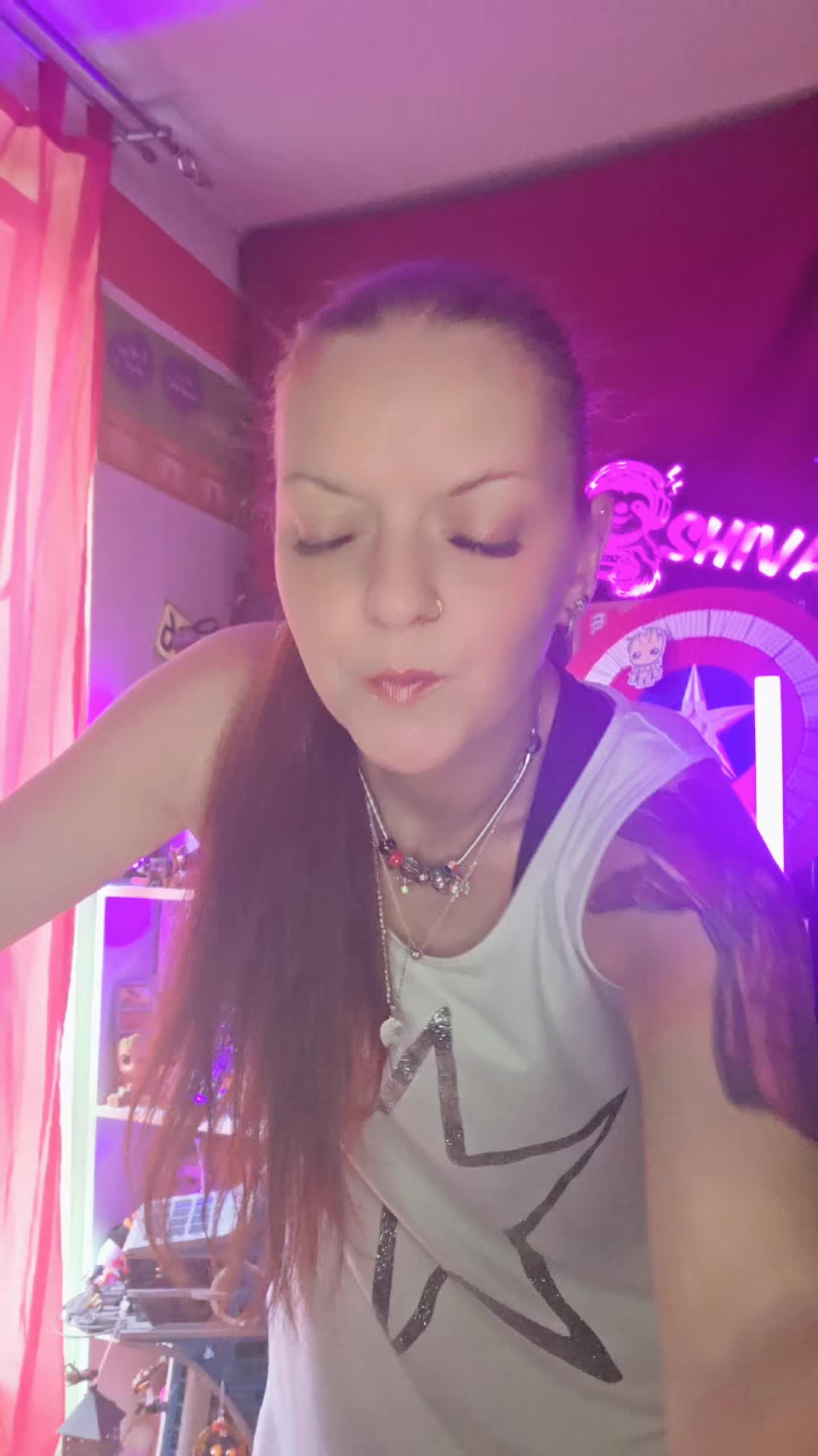 @Shiva_Faultier_Queen 🦥👑