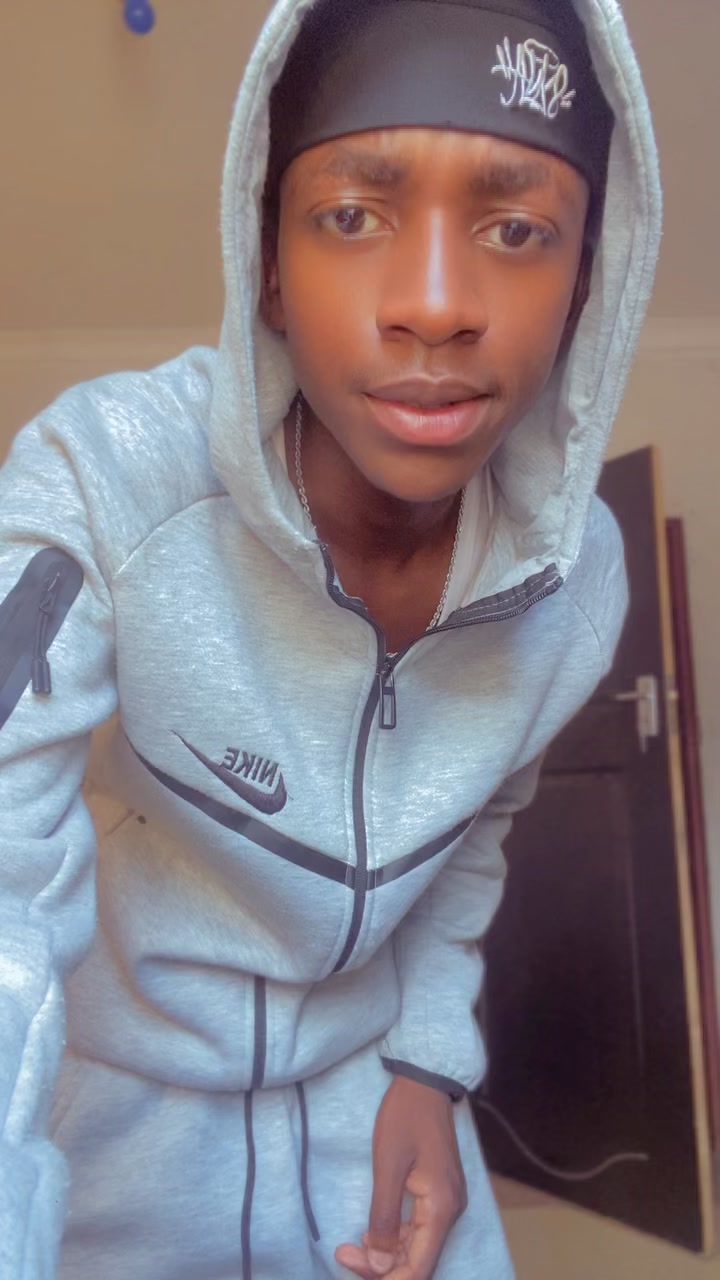 @DE PRINCE YBN🍃😻!i