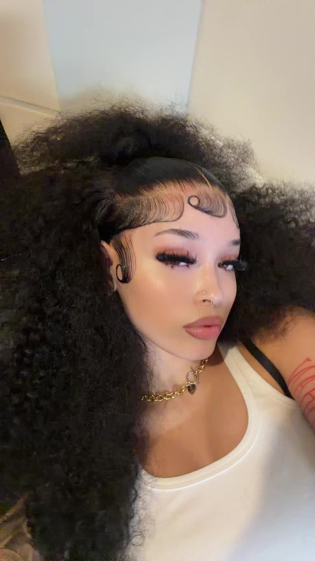 @ZOE ALEXANDRA