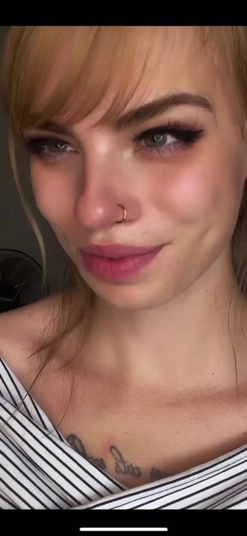 @Ⓕⓔⓝⓝⓔⓒ