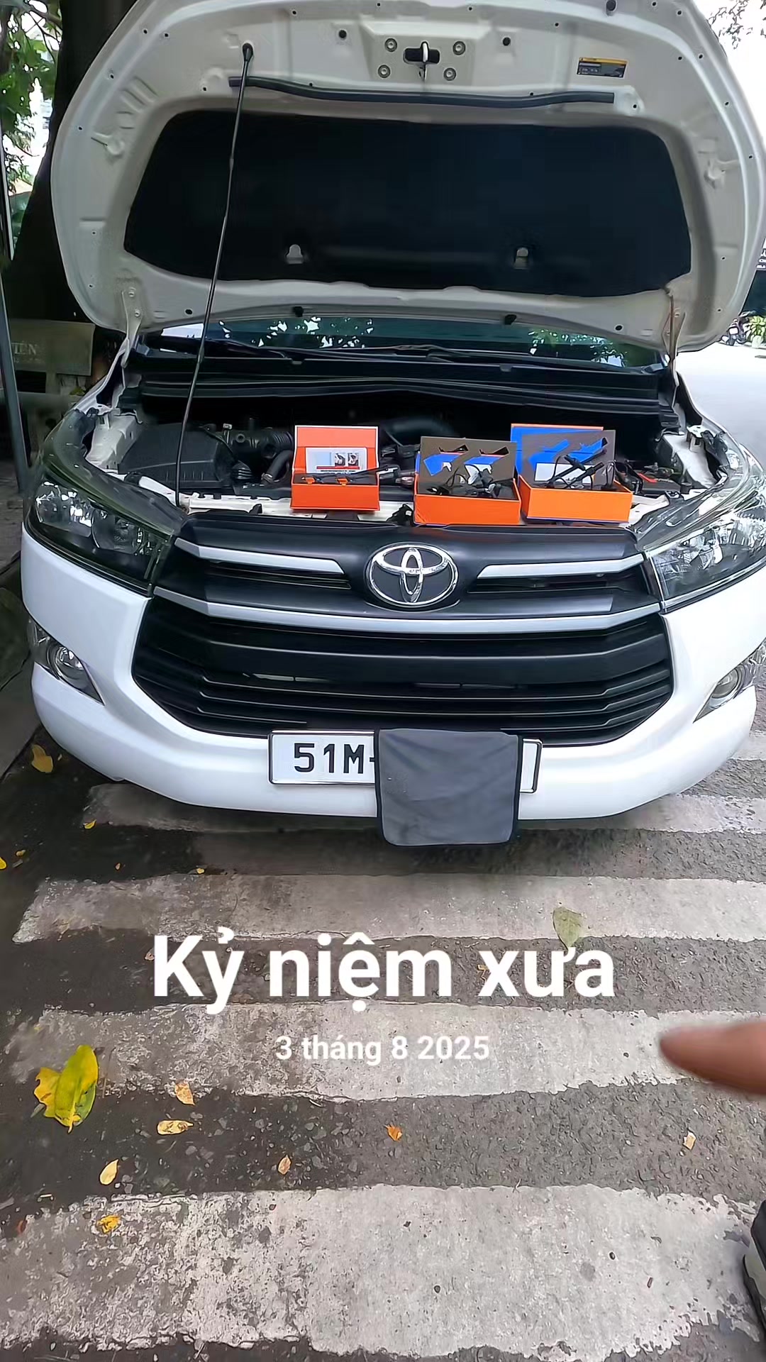 @Đ&Egrave;N LED D10