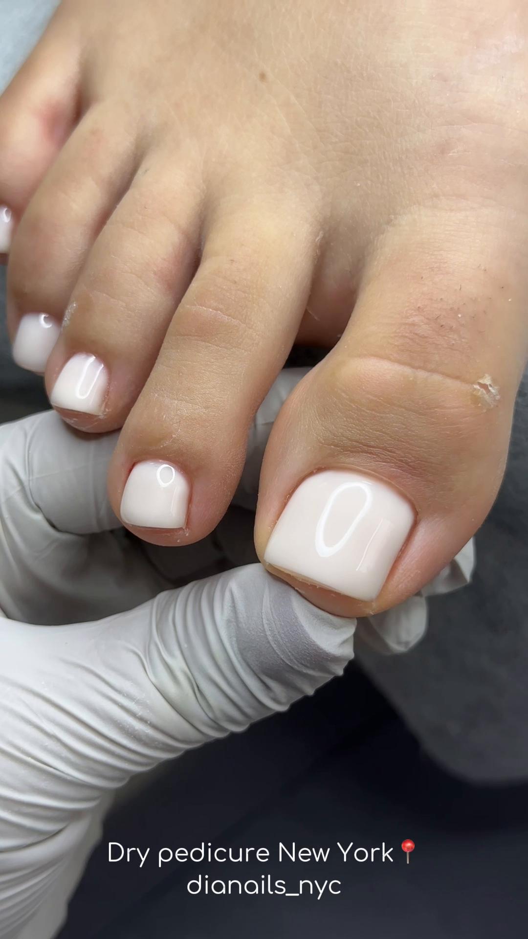 @dianails_nyc