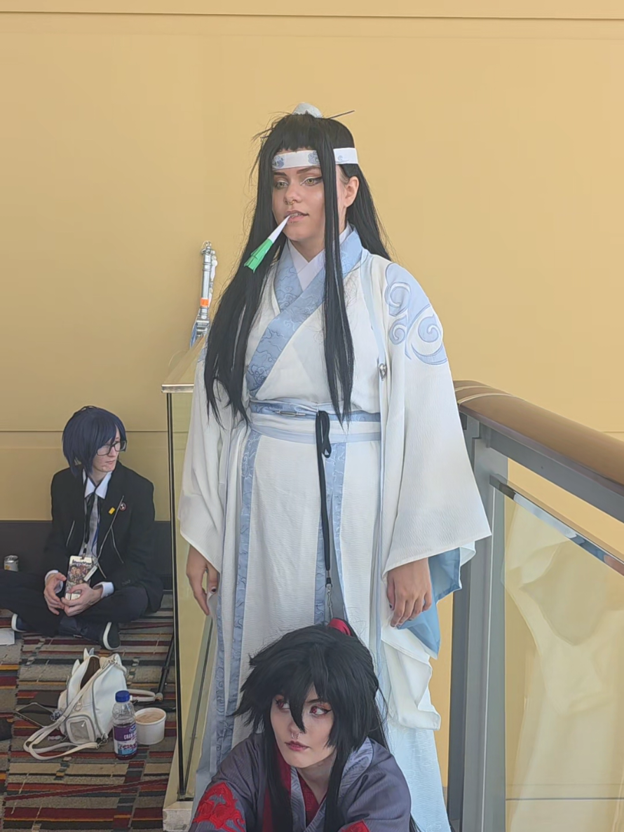 @Trashshark_cosplay 🔜 Awa