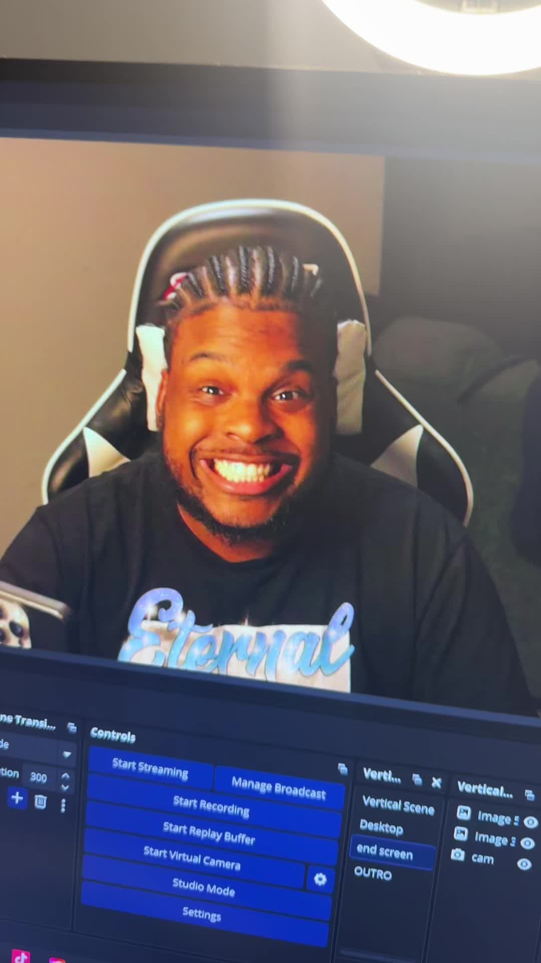 @AntNee Live