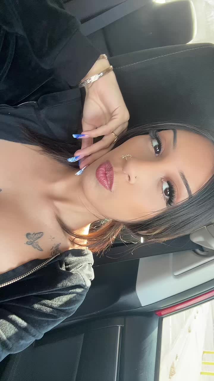 @naomi